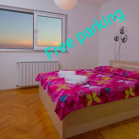 Apartman Roko Apartment ชิเบนิก ภายนอก รูปภาพ