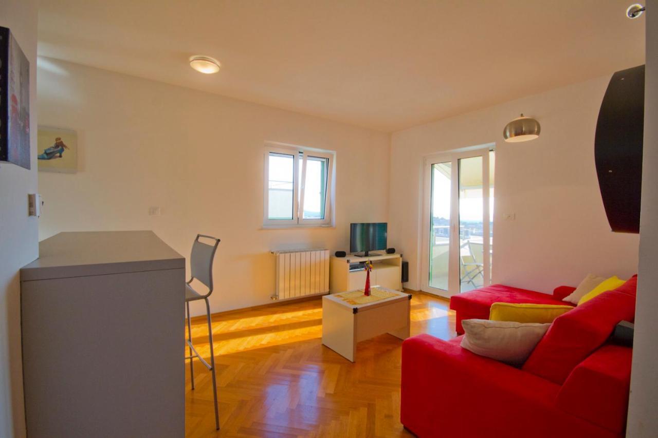 Apartman Roko Apartment ชิเบนิก ภายนอก รูปภาพ