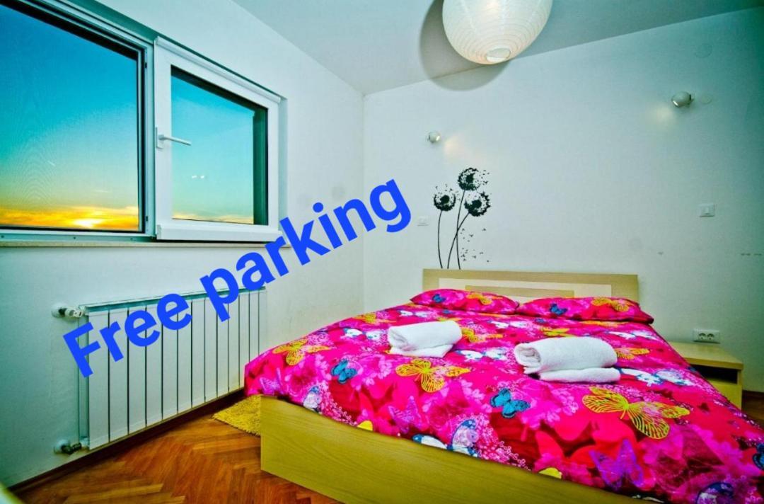Apartman Roko Apartment ชิเบนิก ภายนอก รูปภาพ