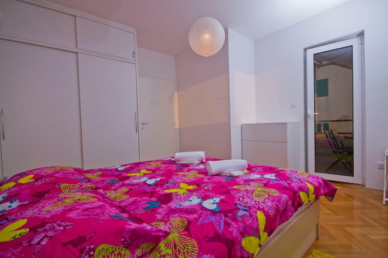 Apartman Roko Apartment ชิเบนิก ภายนอก รูปภาพ