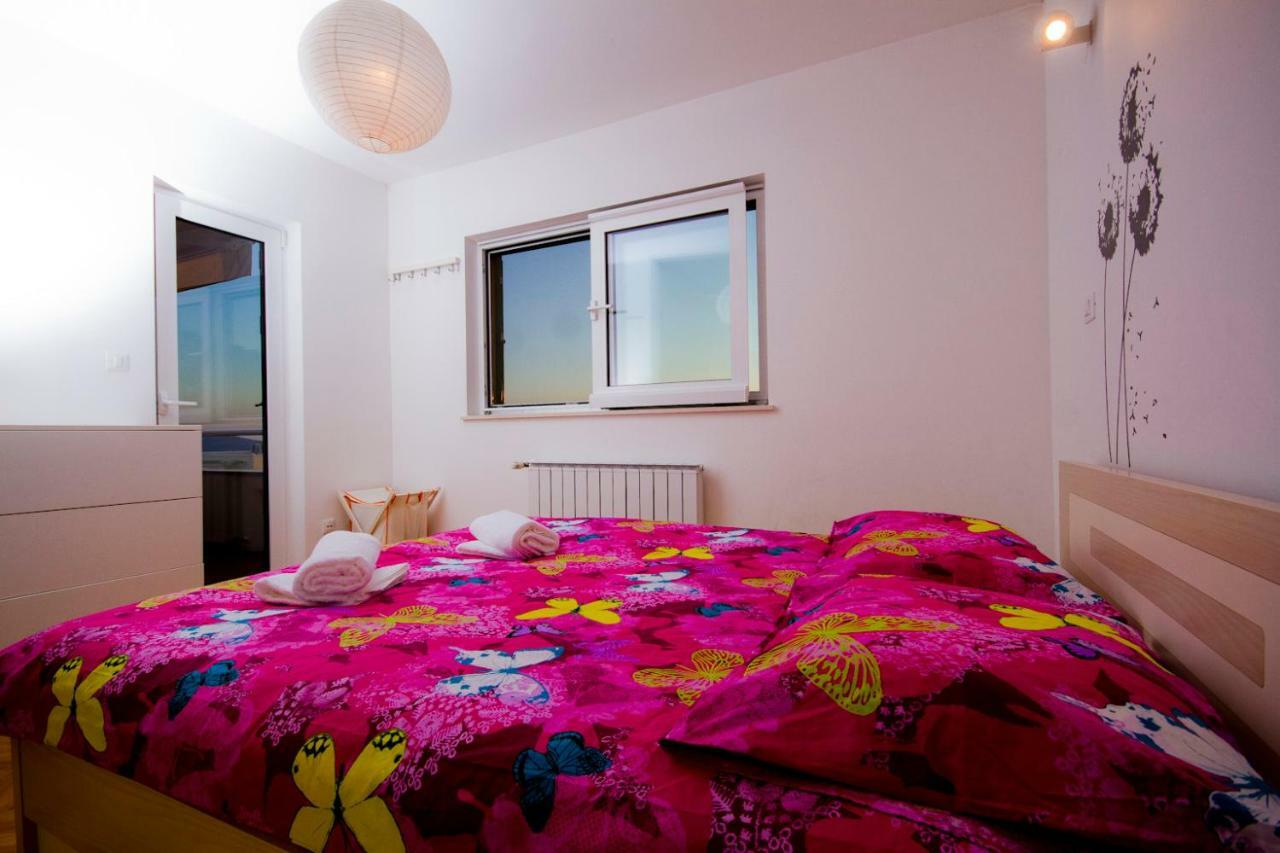 Apartman Roko Apartment ชิเบนิก ภายนอก รูปภาพ