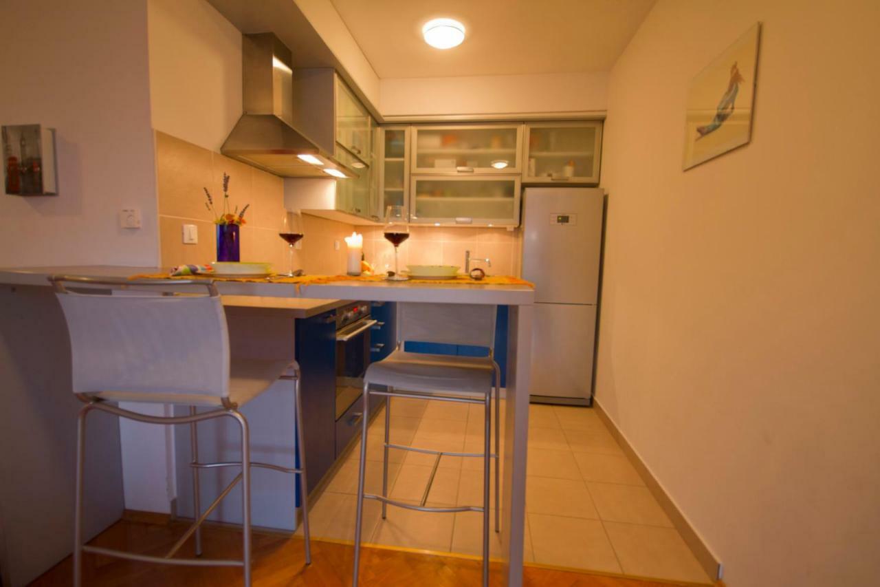 Apartman Roko Apartment ชิเบนิก ภายนอก รูปภาพ