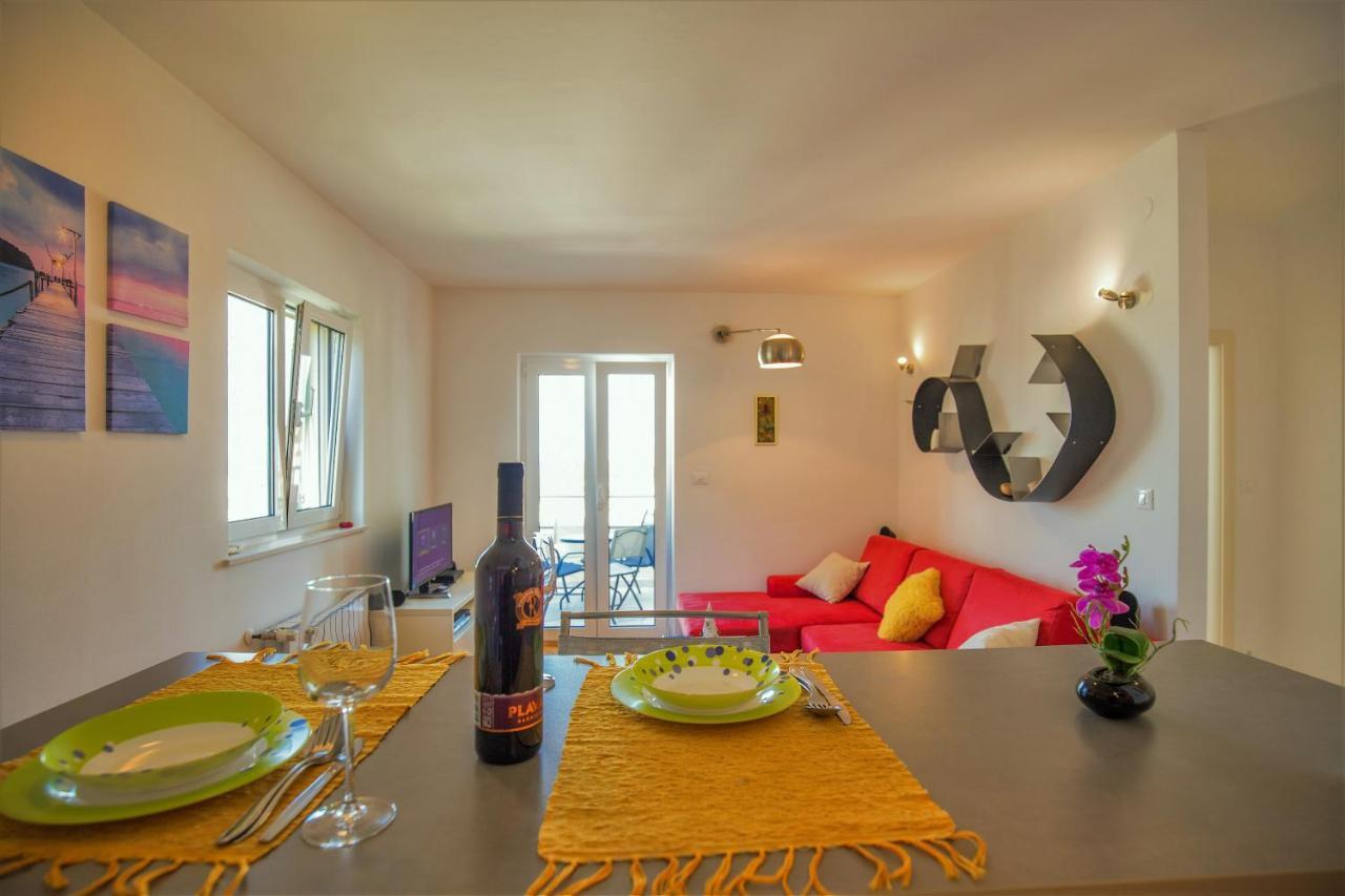 Apartman Roko Apartment ชิเบนิก ภายนอก รูปภาพ